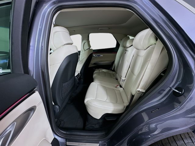 Thumbnail: 2026 Genesis GV70 - 17