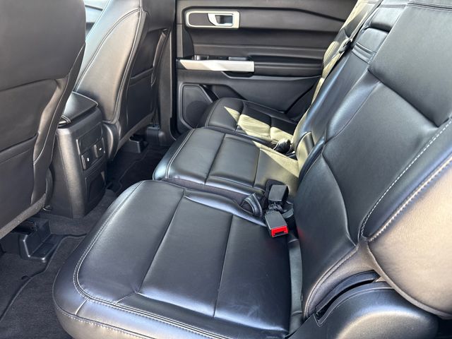 Certified Used 2023 Gray Ford XLT image 18