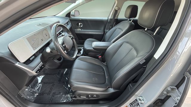Used 2023 Gray Hyundai SEL image 18