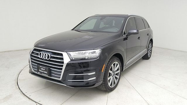 2019 Audi Q7 45 SE Premium Plus