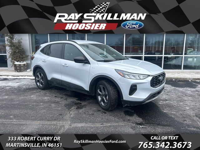 2025 Ford Escape Hybrid
