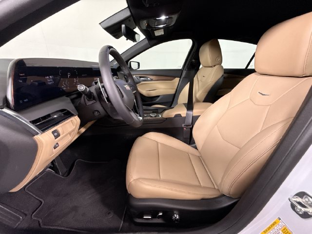 New 2026 Cadillac CT5 Sedan