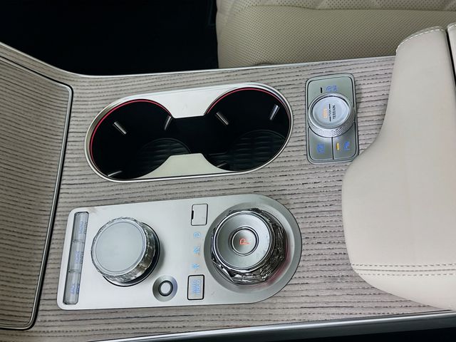 Thumbnail: 2026 Genesis GV80 - 15