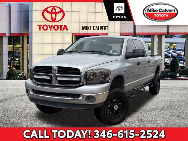 Bright Silver Clearcoat Metallic 2006 Dodge RAM 3500 SLT Mega Cab 4WD Pickup Truck Four-Wheel Drive 4-Speed Automatic
