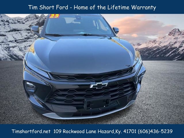 View vehicle photo 5