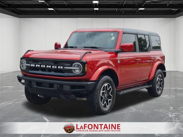 2024 Ford Bronco Outer Banks 