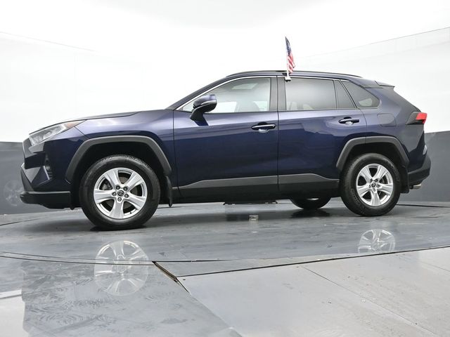 2021 Toyota RAV4 XLE 35