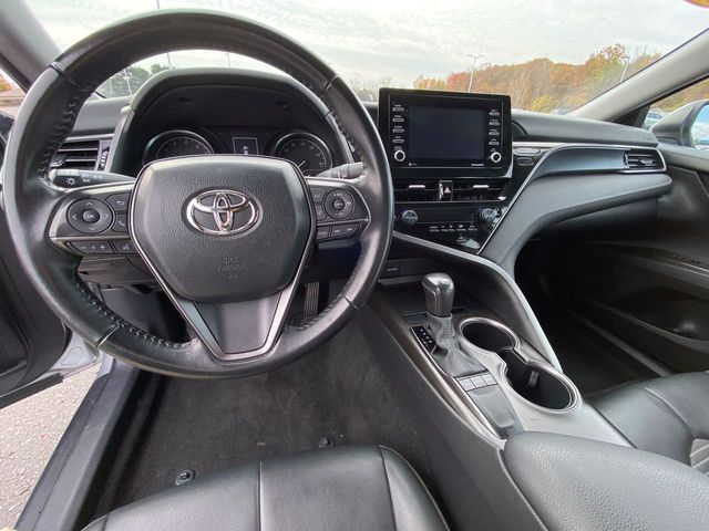 2022 Toyota Camry SE 18