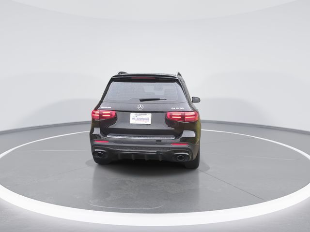 Used 2025  Mercedes-Benz GLB 35 AMG® image 7