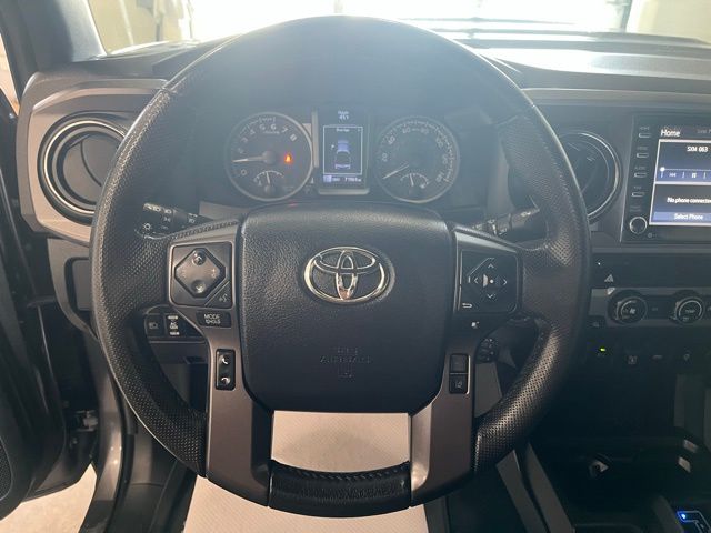 2020 Toyota Tacoma TRD Sport photo