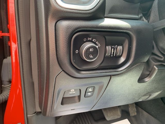 2019 RAM 1500 Big Horn/Lone Star photo