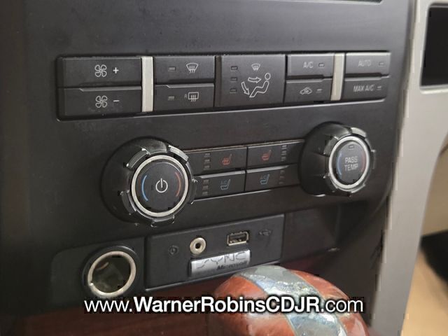 Used 2010 Black Ford Lariat image 20