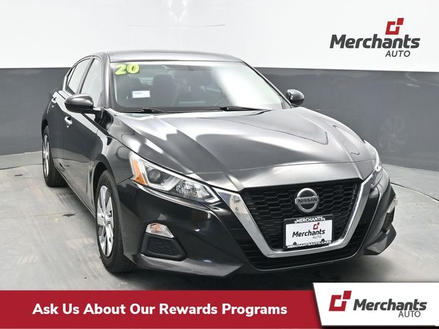 Super Black Clearcoat 2020 Nissan Altima 2.5 S FWD Sedan Front-Wheel Drive Continuously Variable Transmission