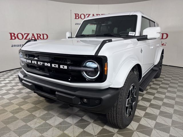 2025 Oxford White Ford Bronco Outer Banks 4X4 SUV
