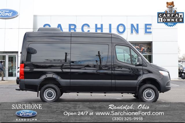 2022 Mercedes-Benz Sprinter 2500 144 Passenger Van 4WD