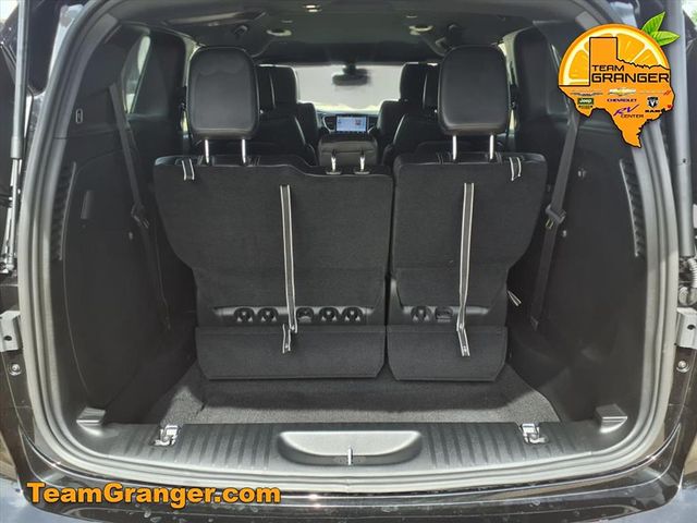 2025 Chrysler Voyager LX - Photo 9