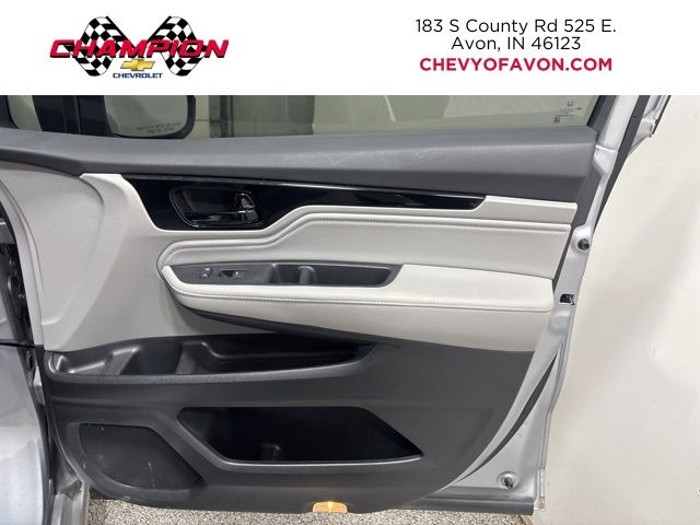 2024 Honda Odyssey Touring photo