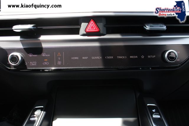 New 2026 Kia Sorento Hybrid SUV
