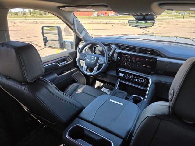 2026 GMC Sierra 3500HD Denali