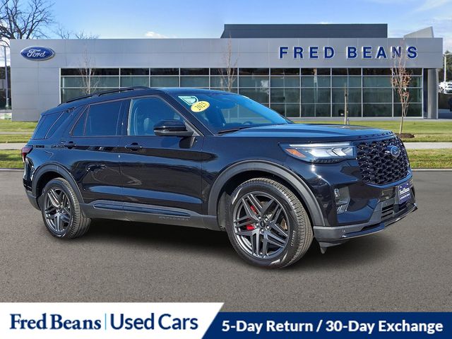 Black Metallic 2025 Ford Explorer SUV / Crossover All-Wheel Drive Automatic