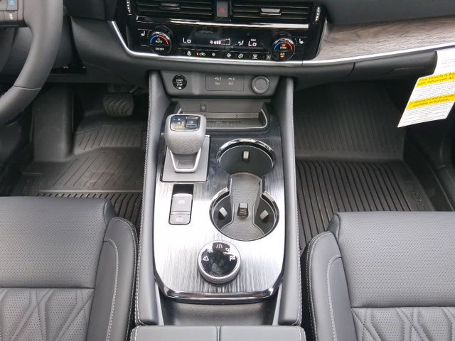New 2026 Gray Nissan Platinum image 15