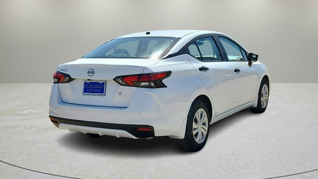 2025 Nissan Versa