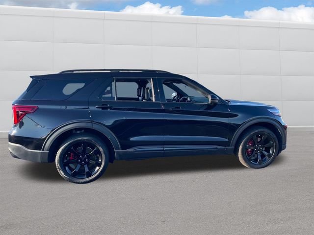 2023 Ford Explorer ST 9