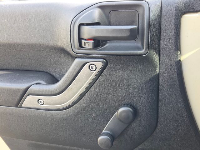 Used 2017 Jeep Wrangler SUV