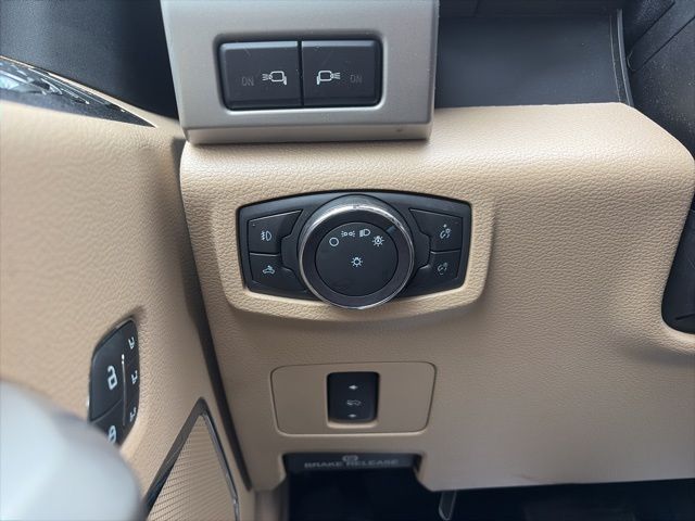2020 Ford F-350SD Lariat White at Bob Ruth Ford