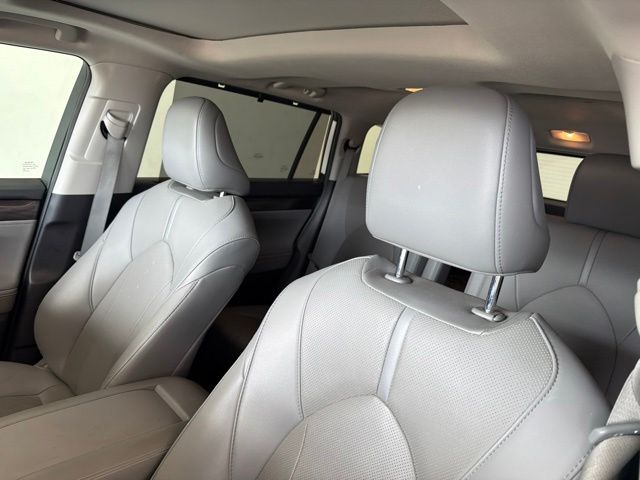 2021 Toyota Highlander Limited White at Bayway Cadillac Southwest