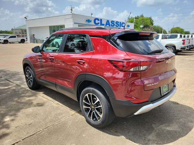 2025 Chevrolet TrailBlazer LT - 4
