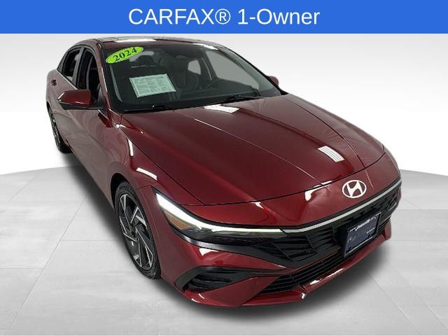Ultimate Red 2024 Hyundai Elantra Limited FWD Sedan Front-Wheel Drive Continuously Variable Transmission
