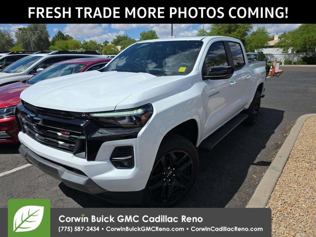 Summit White 2025 Chevrolet Colorado Z71 Crew Cab 4WD Pickup Truck Four-Wheel Drive 8-Speed Automatic
