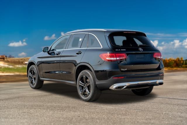 2019 Mercedes-Benz GLC GLC 300 5