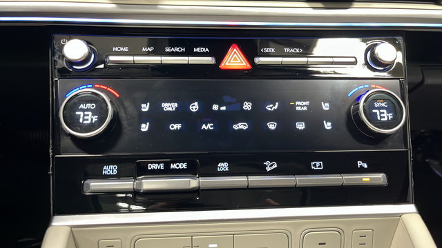Used 2024 Phantom Black Hyundai Calligraphy image 18