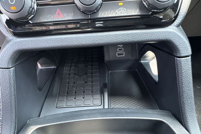 new 2025 Ford Ranger car, priced at $45,670