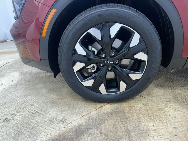 Certified Used 2024 Red Kia X-Line image 20