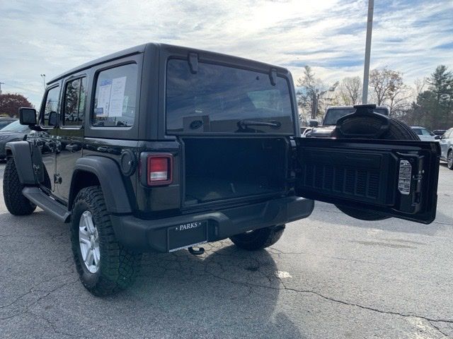 2020 Jeep Wrangler Unlimited Sport S 14