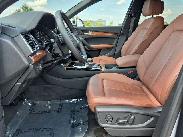 2023 Audi Q5 Premium - Photo 9