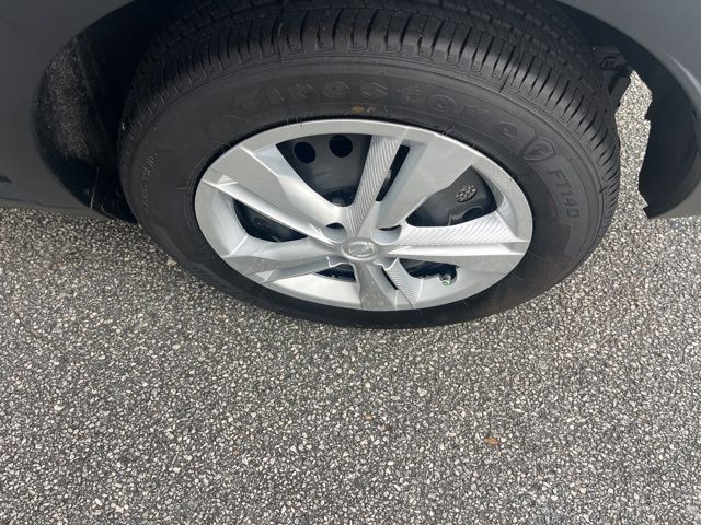 New 2025 White Nissan S image 31