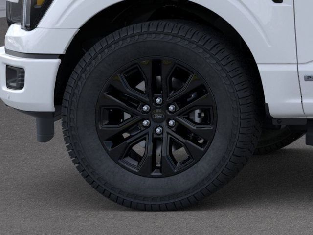 New 2025 White Ford Lariat image 19