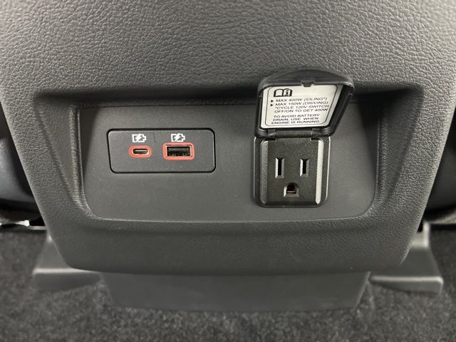 2025 Glacier White Nissan Frontier PRO-X RWD Truck