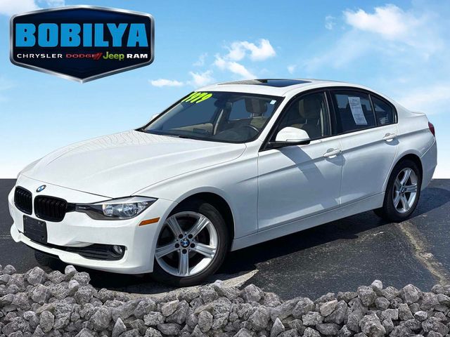 Alpine White 2014 BMW 3 Series Sedan All-Wheel Drive 8-Speed Automatic