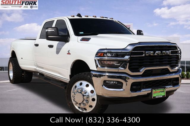  2025 RAM 3500 Tradesman Crew Cab LB DRW 4WD   