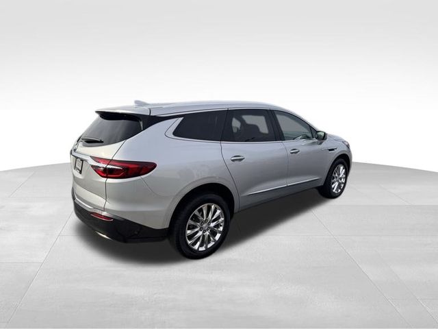 2021 Buick Enclave Essence 3