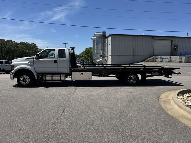 New 2026 White Ford Base image 5