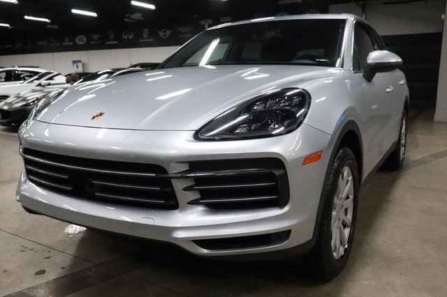Silver 2019 Porsche Cayenne S AWD SUV / Crossover All-Wheel Drive Automatic