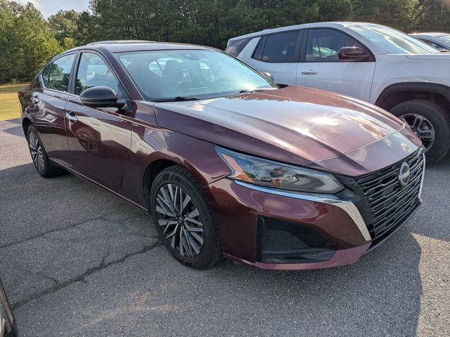 2025 Nissan Altima 2.5 SV AWD