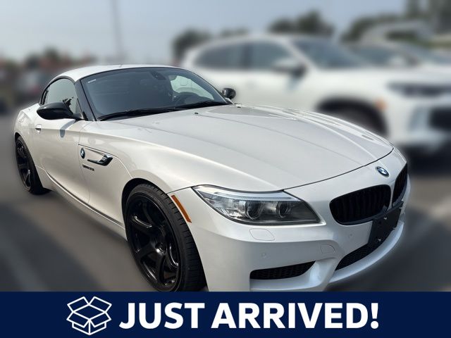 White Metallic 2015 BMW Z4 Convertible Rear-Wheel Drive 7-Speed Manual