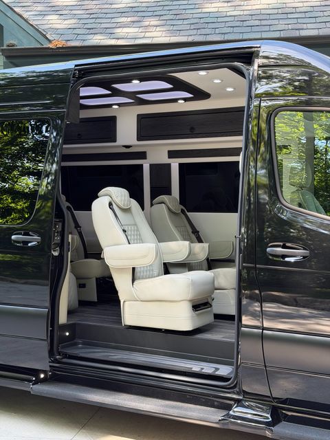 2025 Mercedes-Benz Sprinter 3500